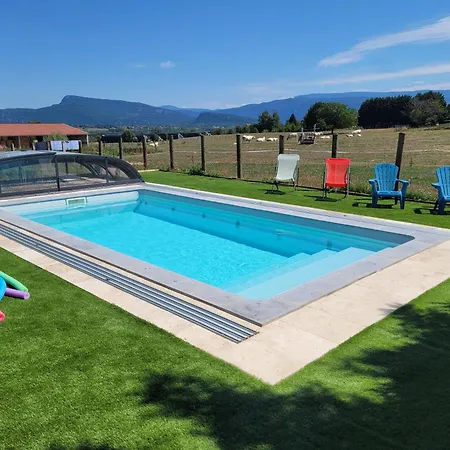 D'hotes, Dauphin, Le Petit Cocon D'aure Bed & Breakfast Corbelin